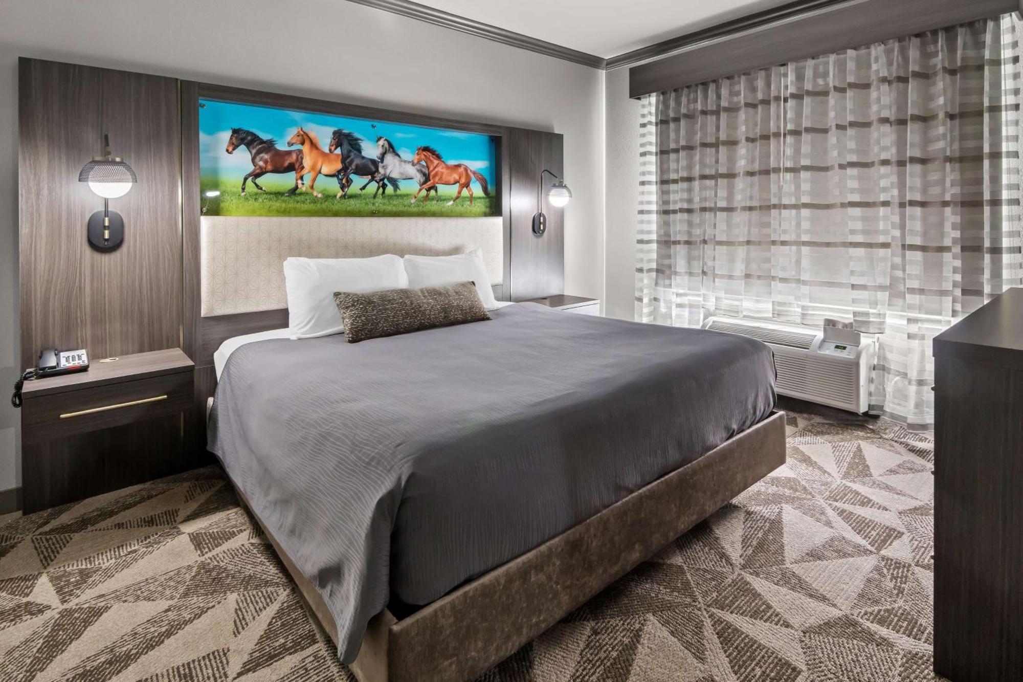 Big Country Hotel & Suites, Surestay Collection By BW Abilene Exterior photo
